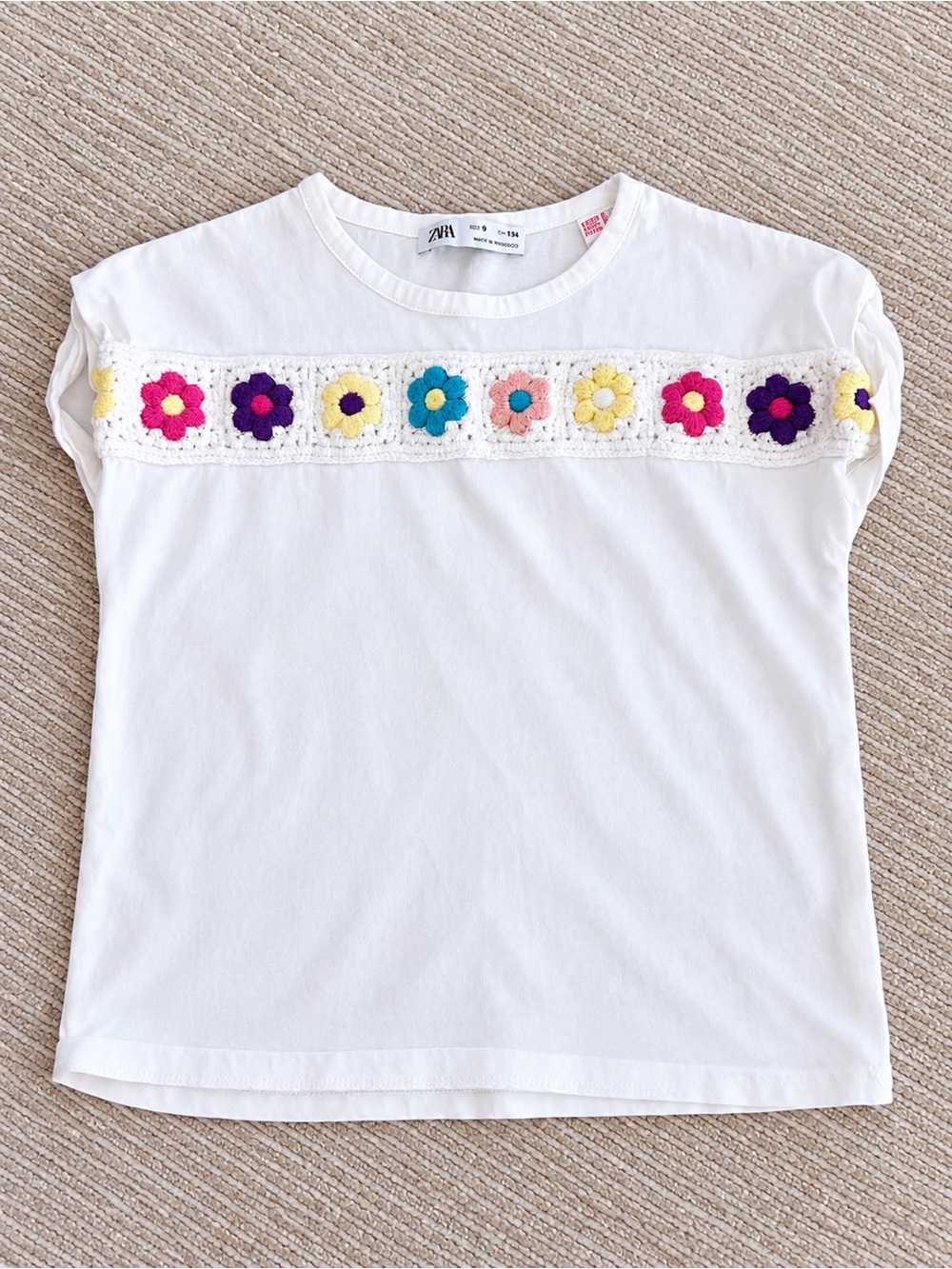 Zara White Tee with Multicolor Crochet Flower Band